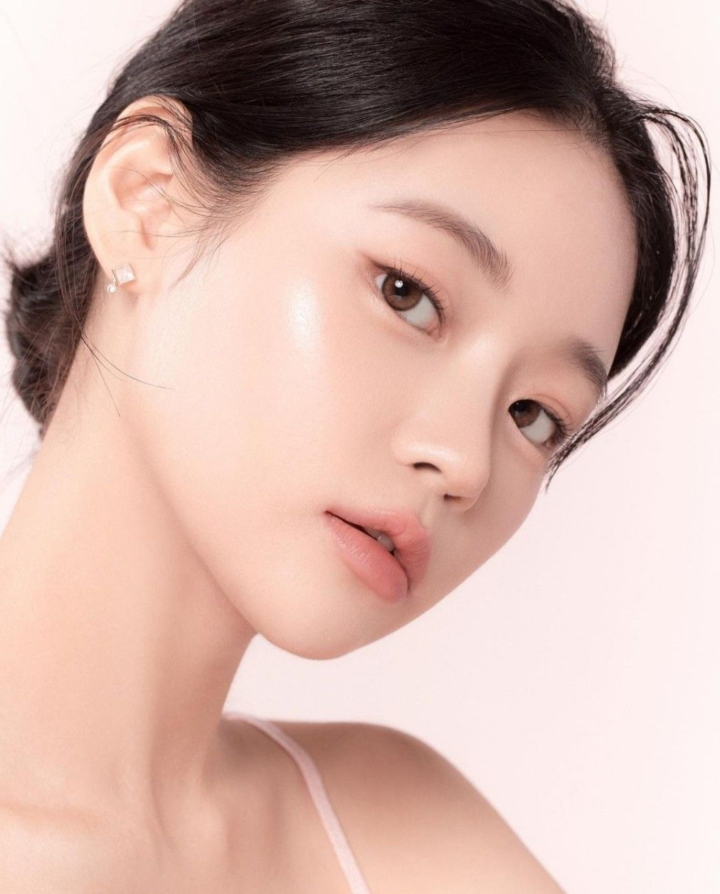 Express K-Glow Facial | Instant Korean Glow Therapy